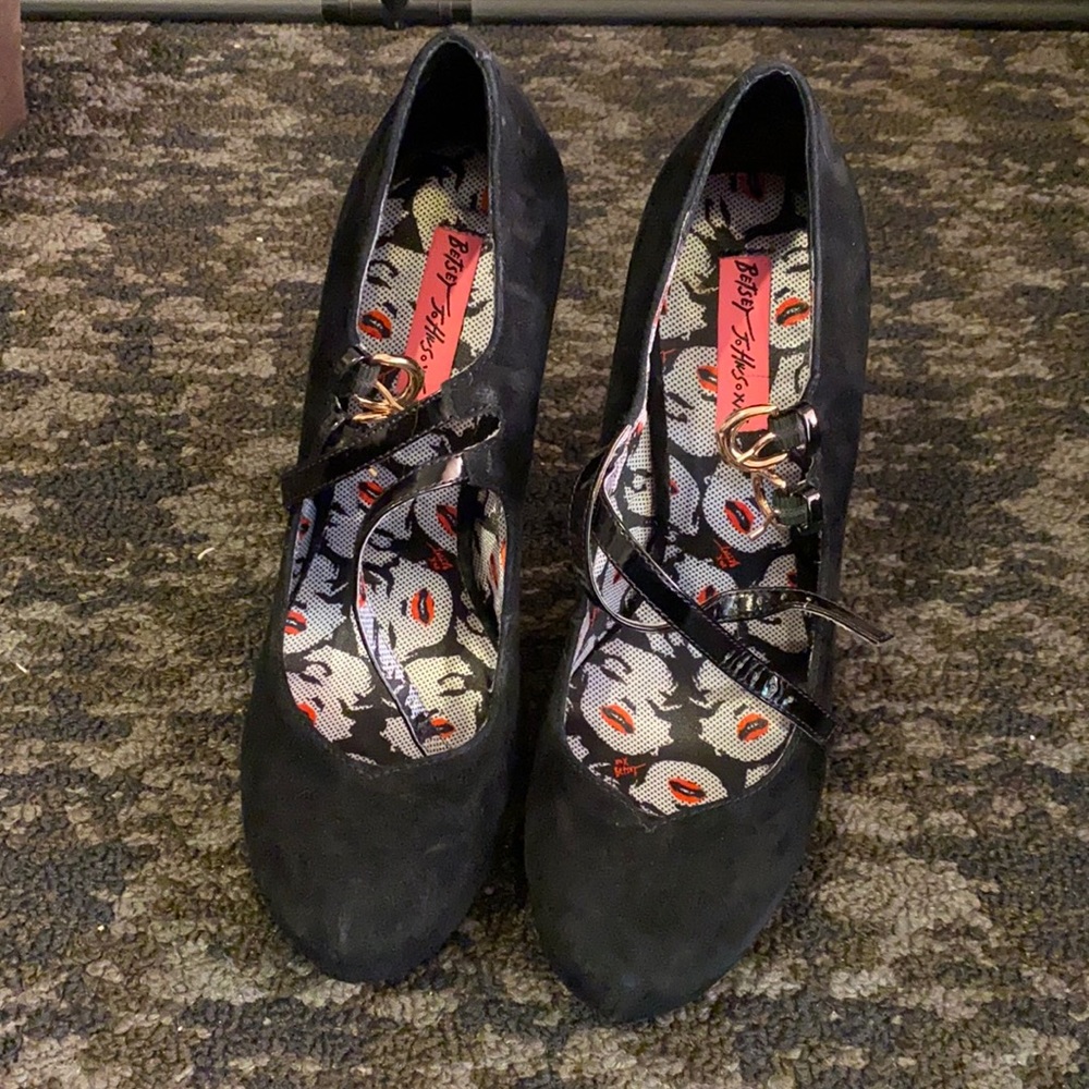 Dollhouse heels